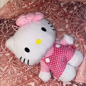 Hello kitty plush backpack 💗
